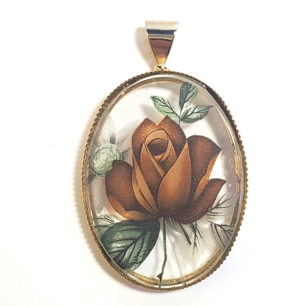 Vintage Floral Rose Flower Pendant Gold Tone Oval Frame